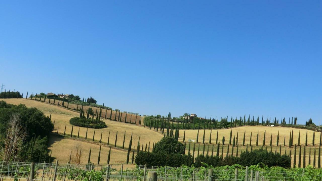 Appartamenti Ava E Tegrino Nell'Antica Dimora Di Fulignano San Gimignano Exterior photo